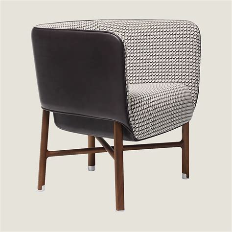 Les Necessaires d'Hermès chair 